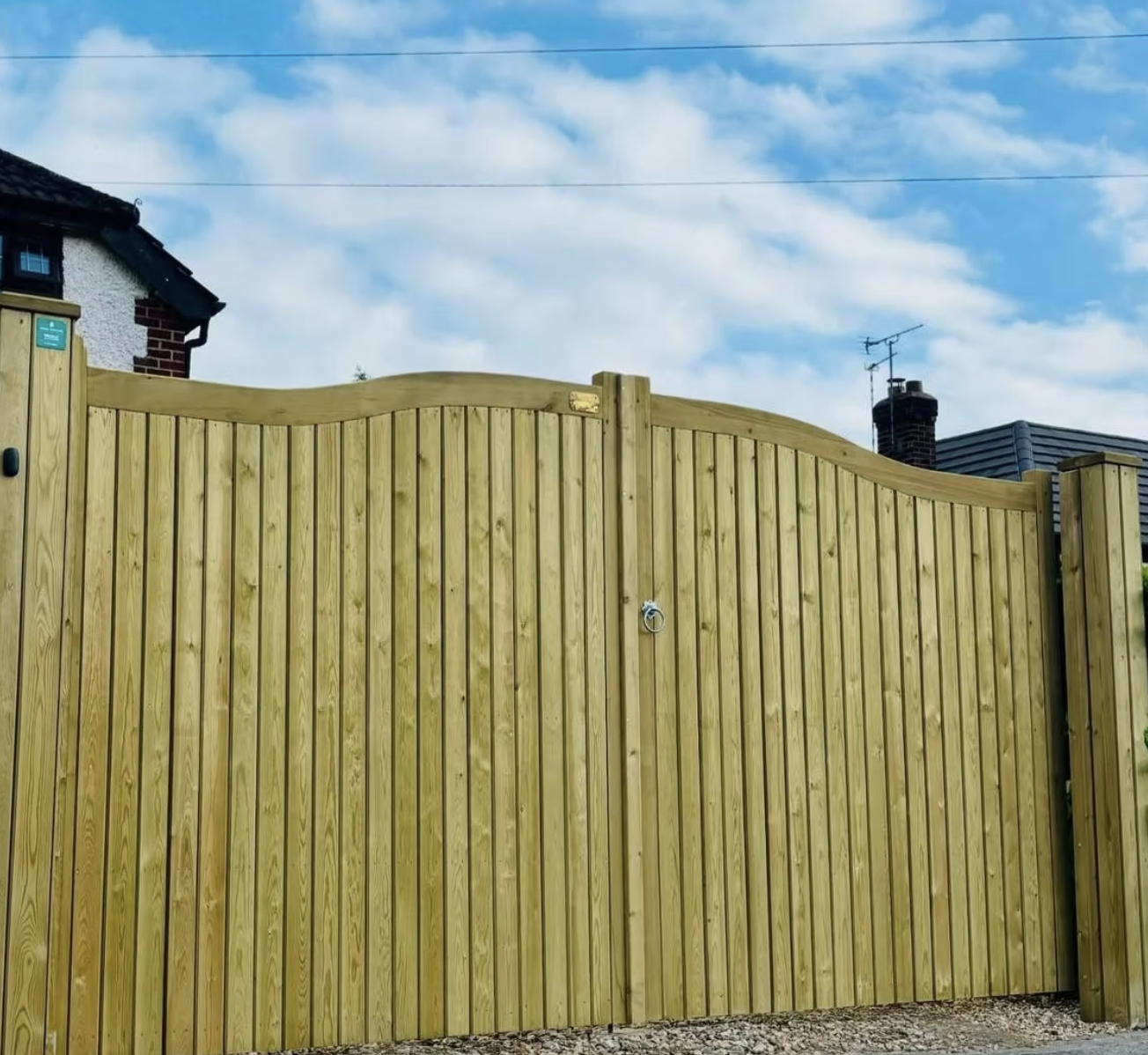 Jacksons Hythe Coutyard  fencing by Edge Fencing Wilmslow Cheshire