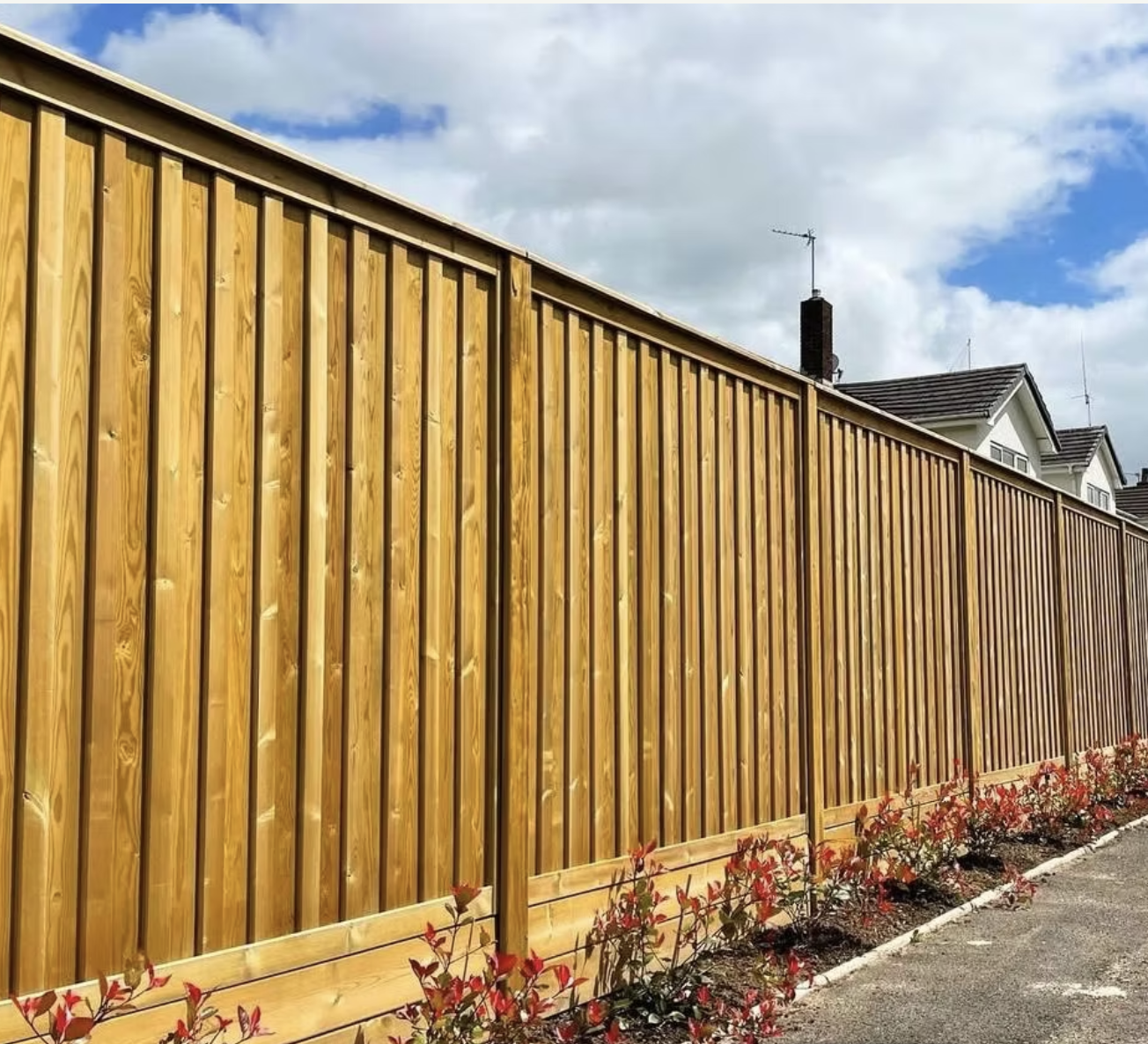 Jacksons Chilham  fencing by Edge Fencing Wilmslow Cheshire